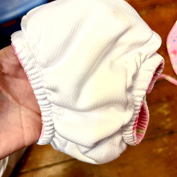 IPlay Swim Tankini Set w/ Snap Swimsuit Diaper & Sun Protection Hat NWT 6 Months - Picture 4 of 11
